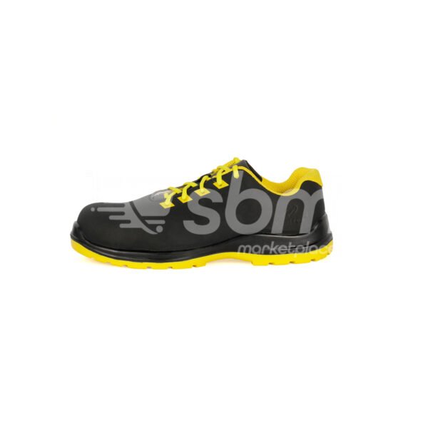 Vaultex, S3 Low Ankle Safety Shoes, Black/Yellow Color - Image 2